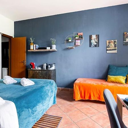Guest Art Trastevere Station With Ac โรม ภายนอก รูปภาพ