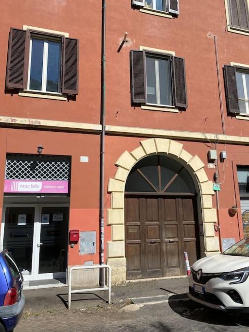 Guest Art Trastevere Station With Ac โรม ภายนอก รูปภาพ